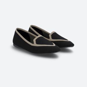 BIRDIES
The Blackbird Washable Knit Flat